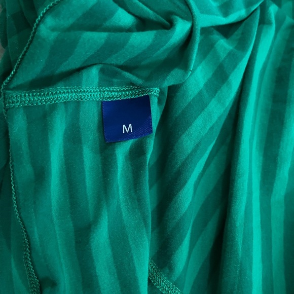 ❤️2/$30❤️[M]Kit and Ace Freesia Green Tank Top - Picture 8 of 8